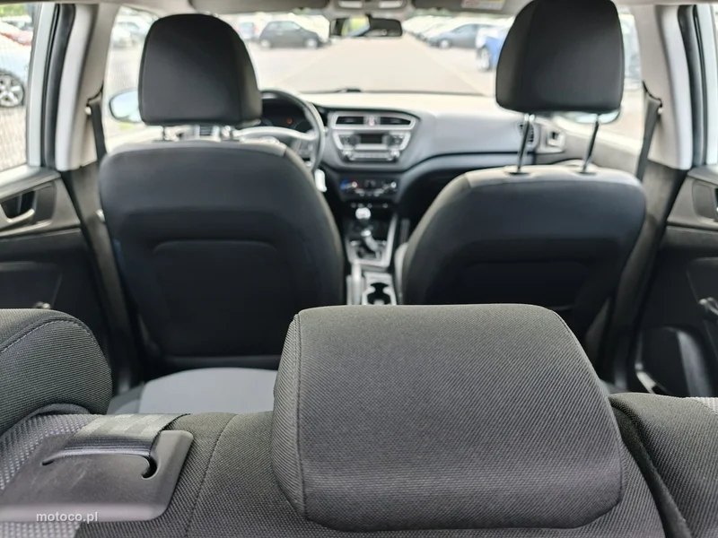 Hyundai i20 28