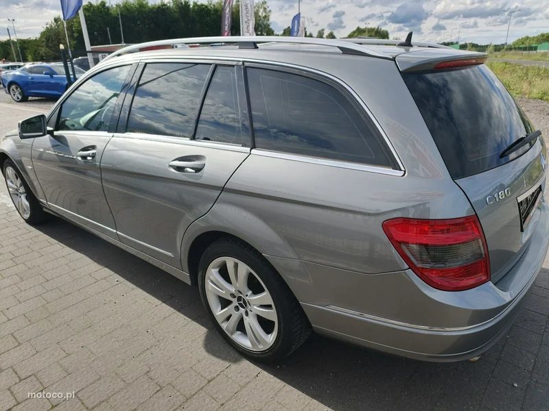 Mercedes-Benz Klasa C W204 C 200 13
