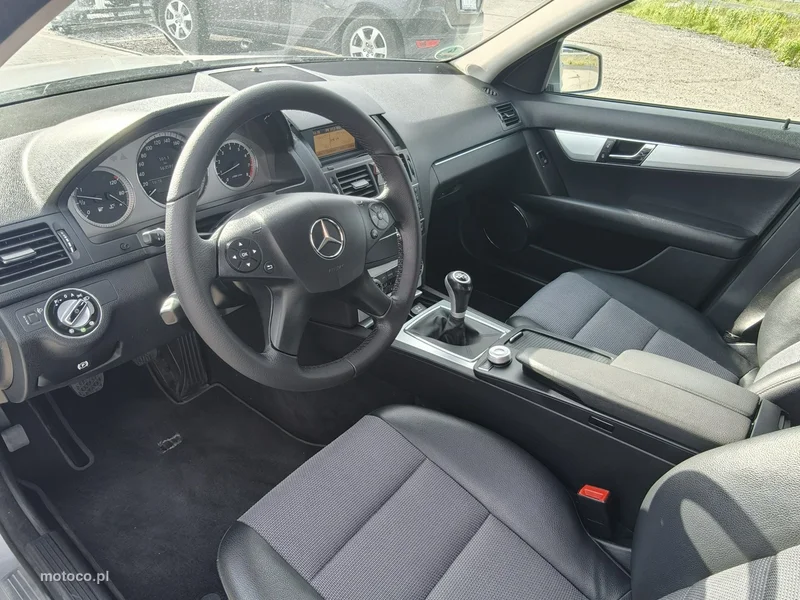 Mercedes-Benz Klasa C W204 C 200 22