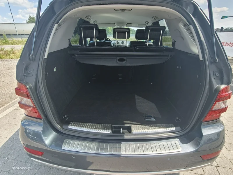 Mercedes-Benz ML W166 ML 350 16