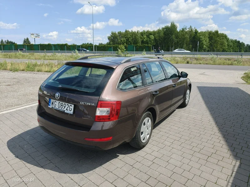 Skoda Octavia III 12