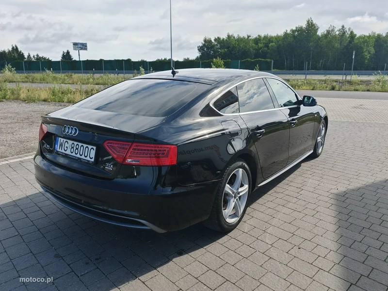 Audi A5 8T 14