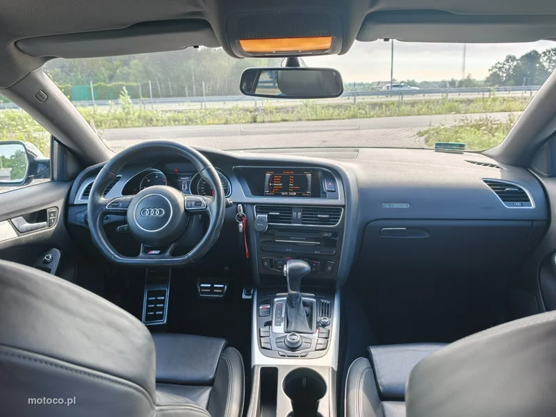 Audi A5 8T 19