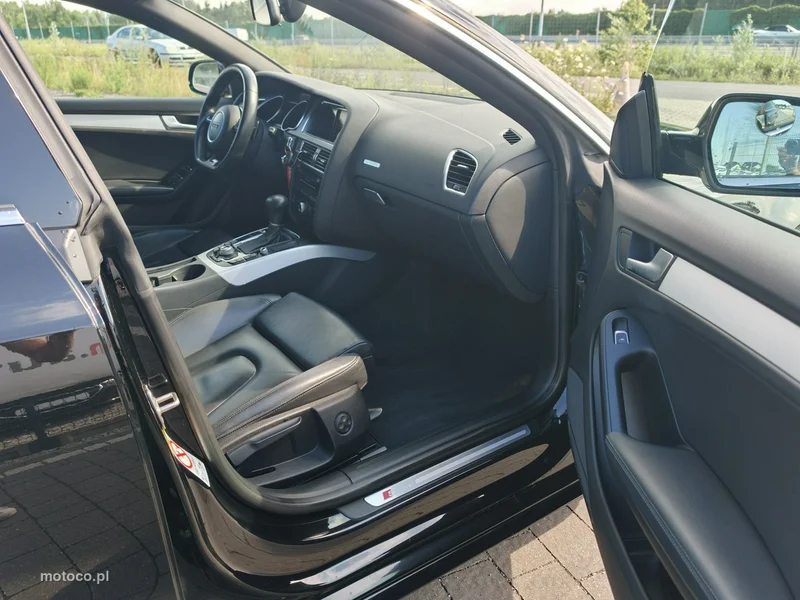 Audi A5 8T 23
