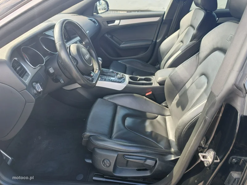 Audi A5 8T 28