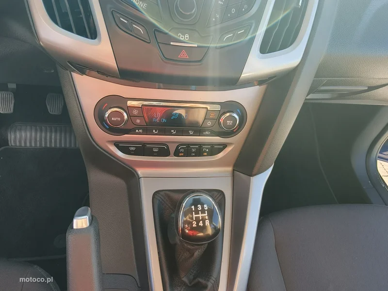 Ford Focus III 23
