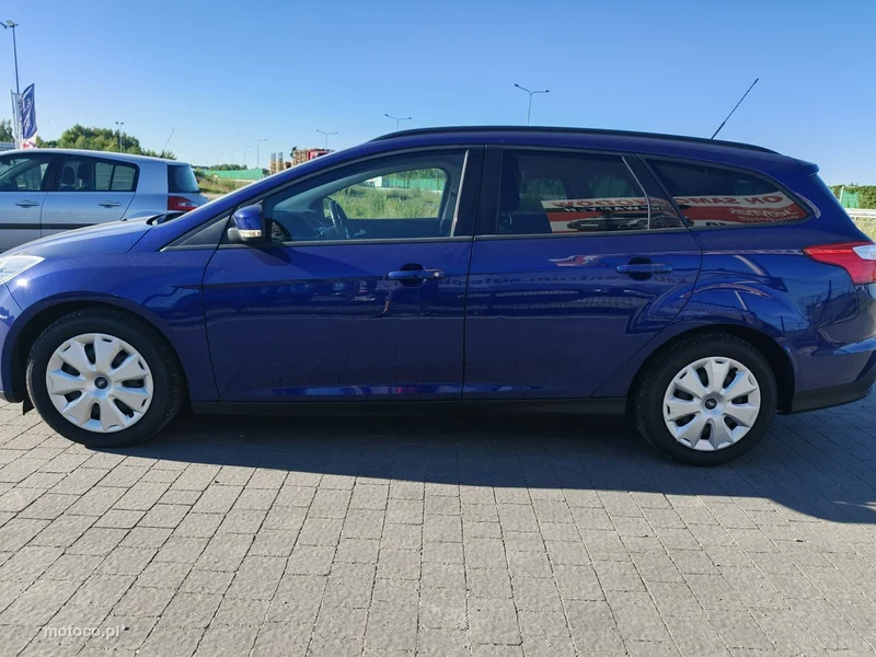 Ford Focus III 5