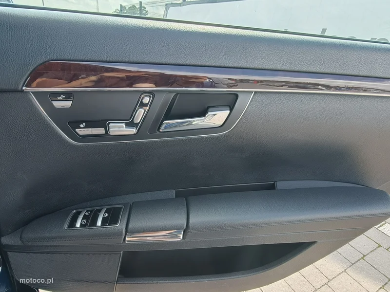 Mercedes-Benz Klasa S W221 S 350 15