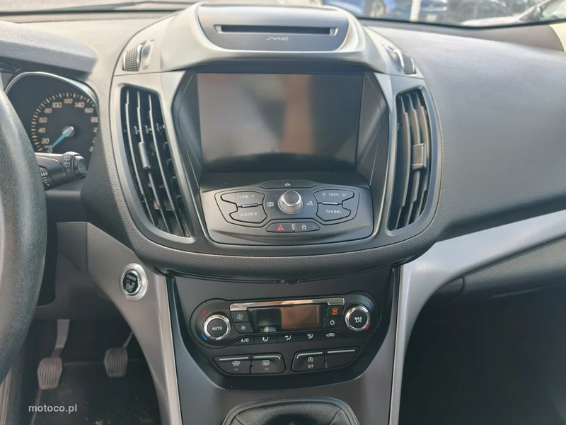 Ford Kuga II 22