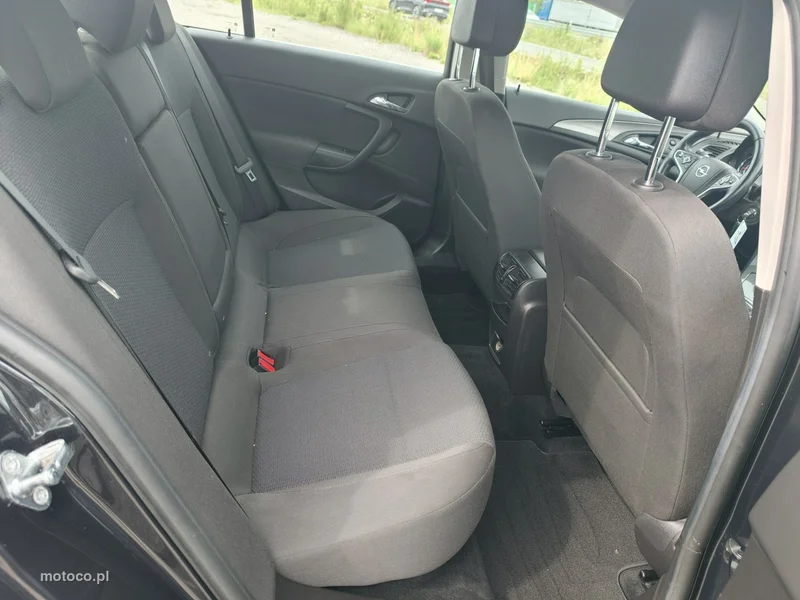 Opel Insignia A 19