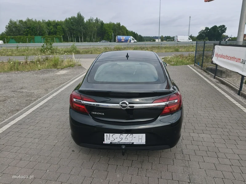 Opel Insignia A 10
