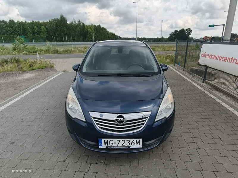 Opel Meriva B 4