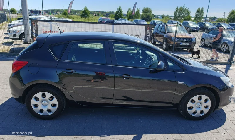 Opel Astra J 14