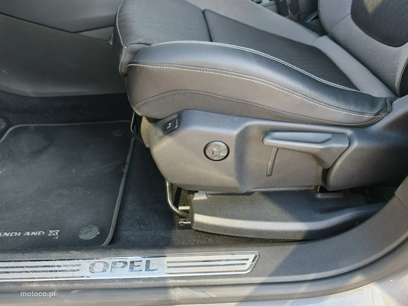 Opel Grandland X 27