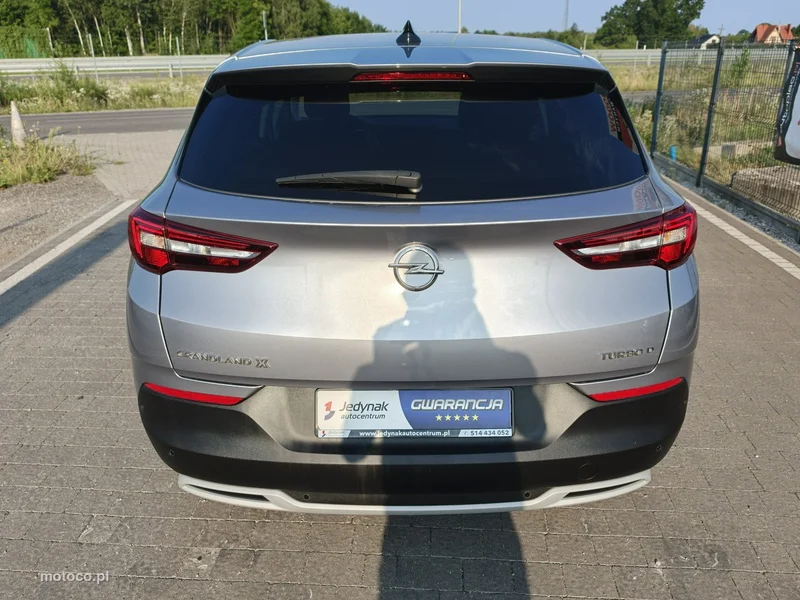 Opel Grandland X 8
