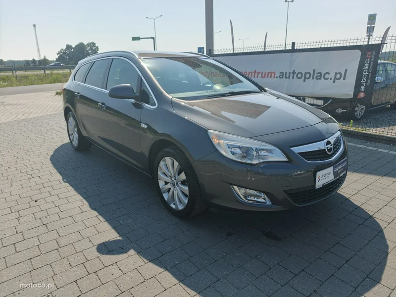 Opel Astra Sports Tourer 5