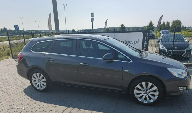 Opel Astra Sports Tourer 6