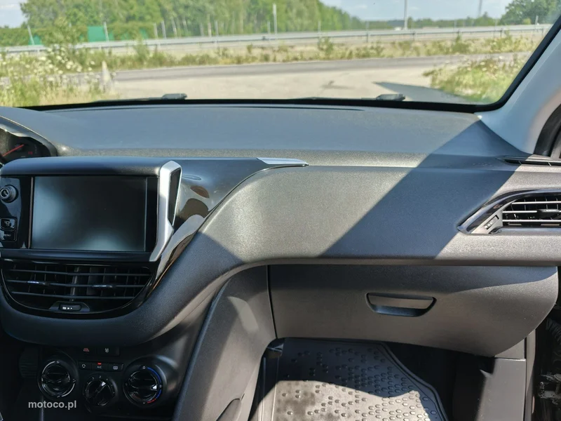 Peugeot 208 20