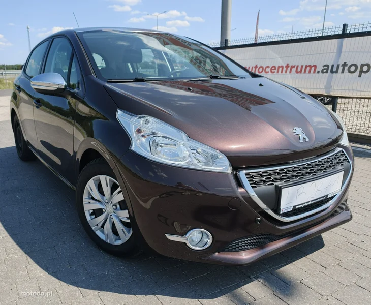 Peugeot 208 7
