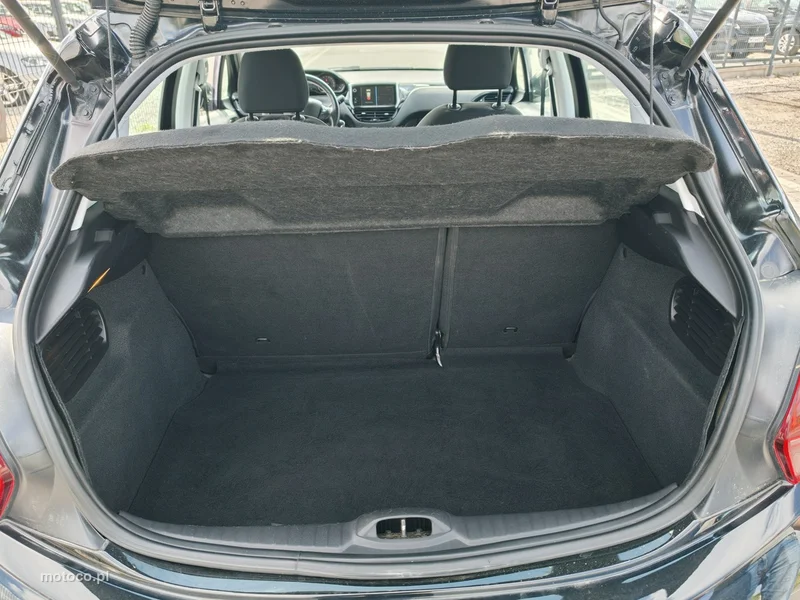 Peugeot 208 17