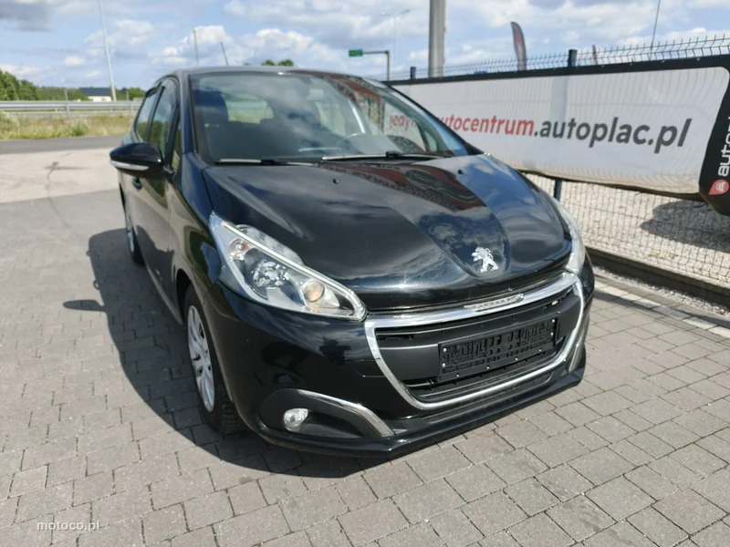 Peugeot 208 5