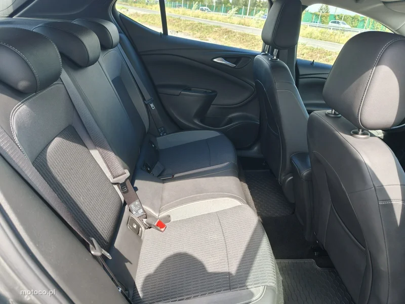 Opel Astra K 14