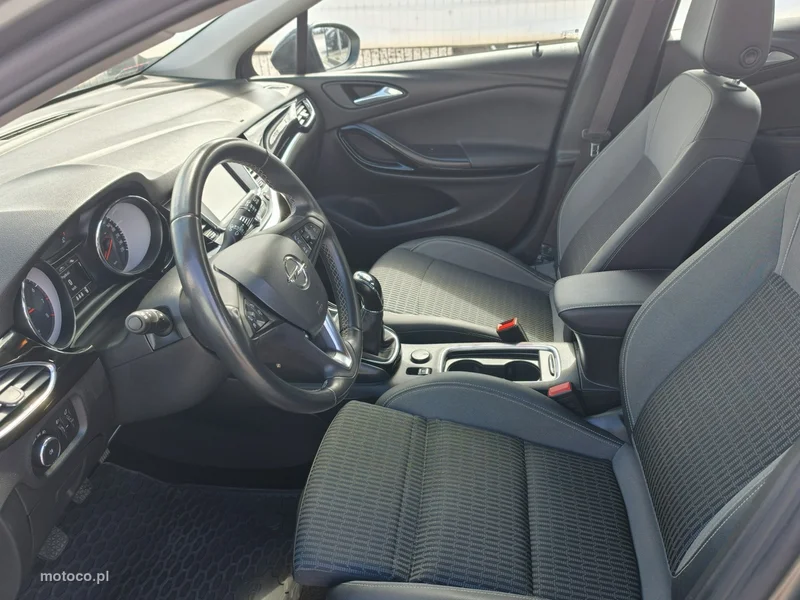 Opel Astra K 27