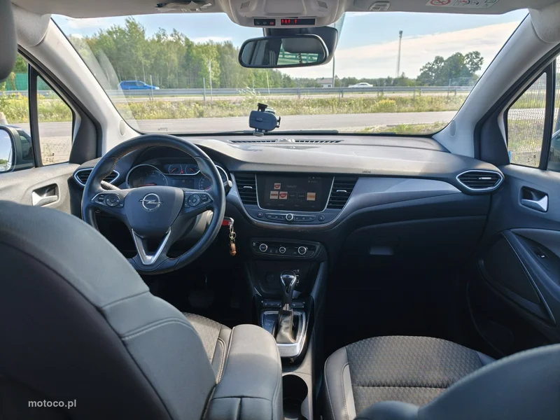 Opel Crossland X 15