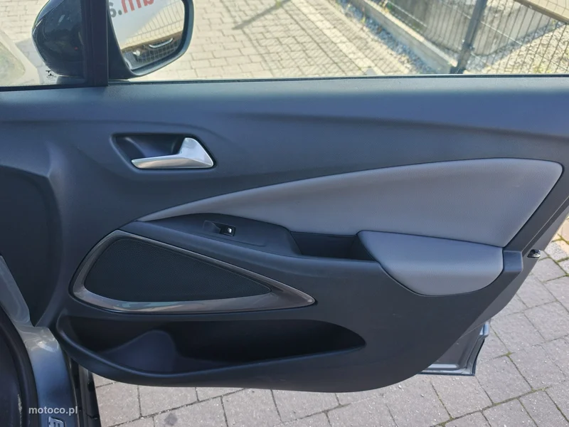 Opel Crossland X 19