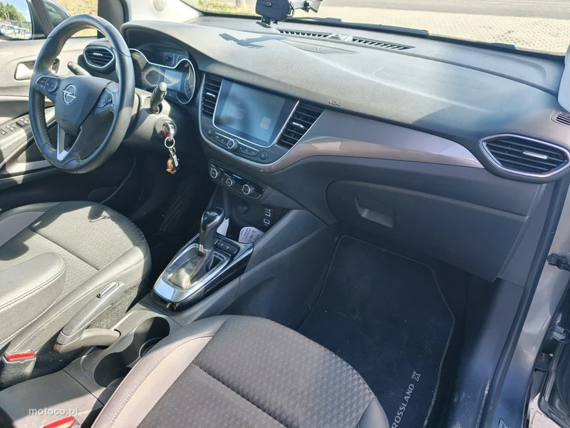 Opel Crossland X 22