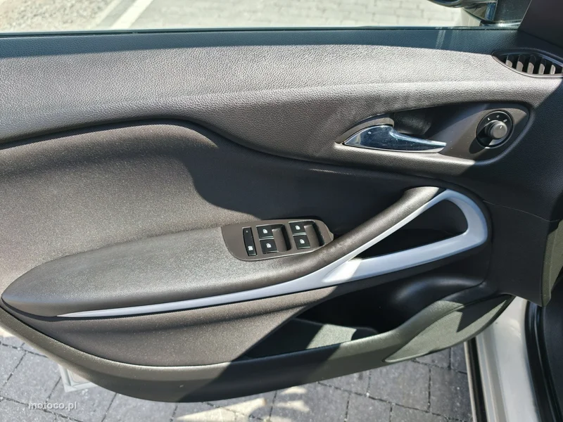 Opel Zafira C Tourer 24