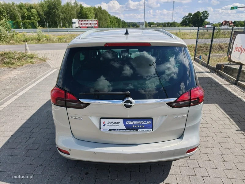 Opel Zafira C Tourer 7