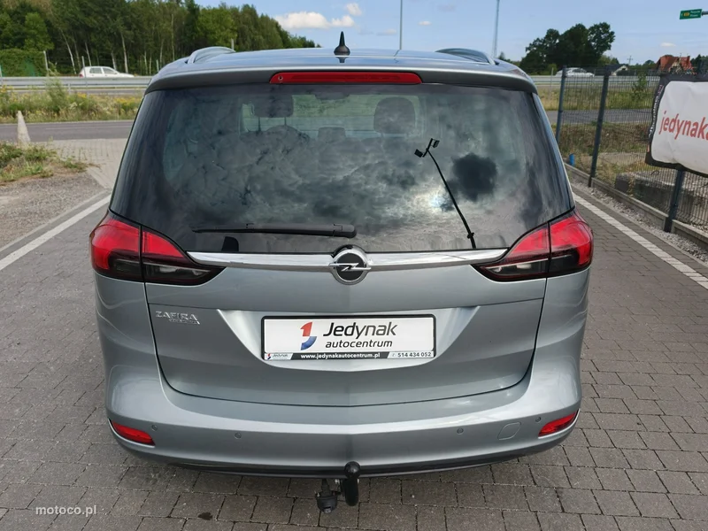Opel Zafira C Tourer 8