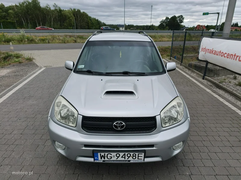 Toyota RAV 4 XA20 3