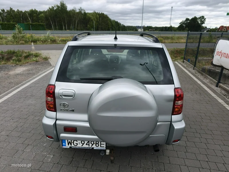 Toyota RAV 4 XA20 7