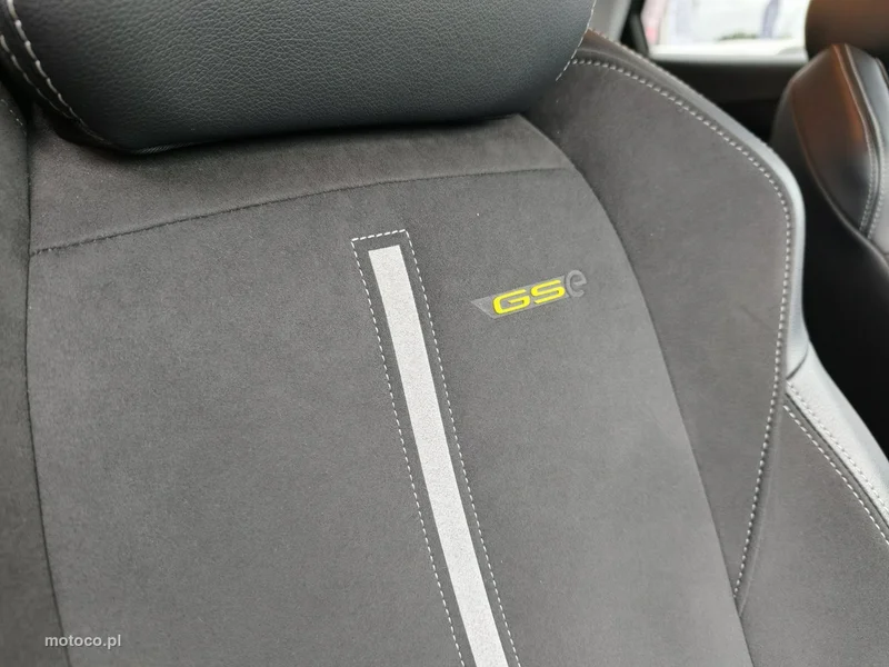 Opel Grandland I 27