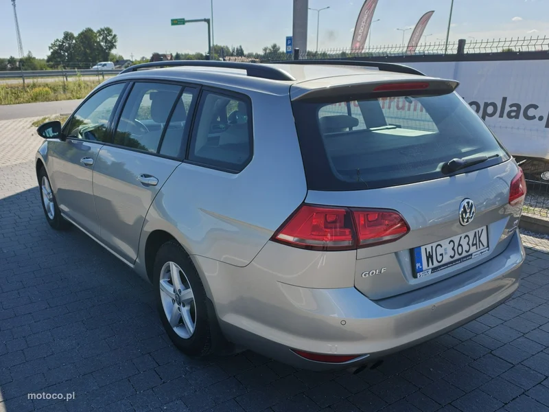 Volkswagen Golf VII 12