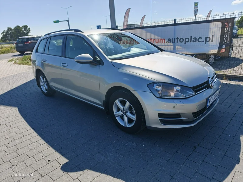 Volkswagen Golf VII 5