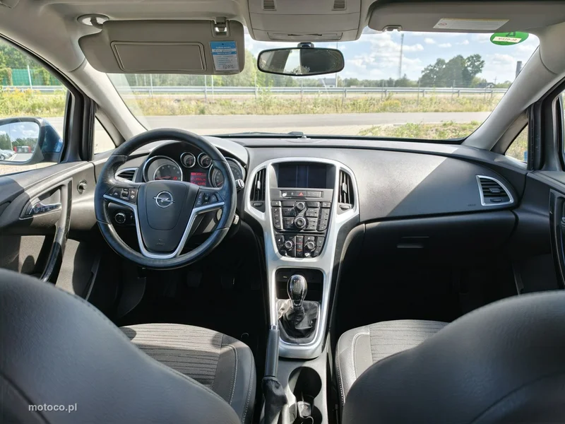 Opel Astra J 14
