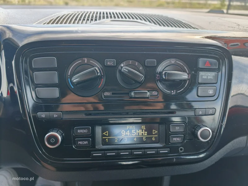Volkswagen up! 23