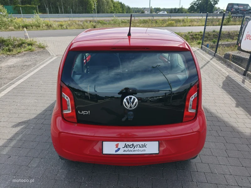 Volkswagen up! 7