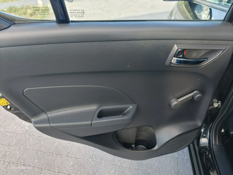 Suzuki Swift 14