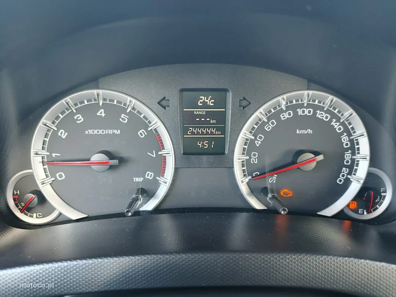 Suzuki Swift 27