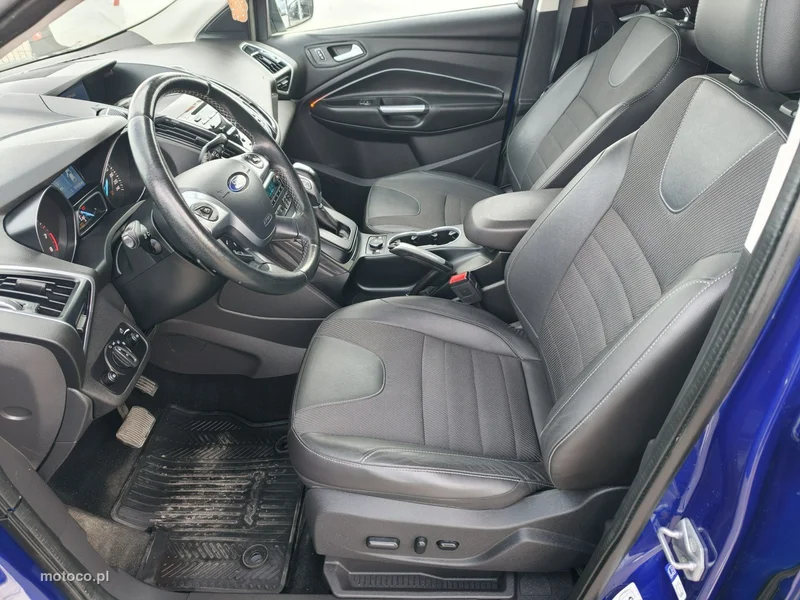 Ford Kuga II 28