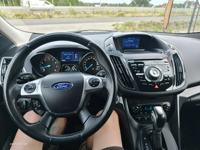 Ford Kuga II 29