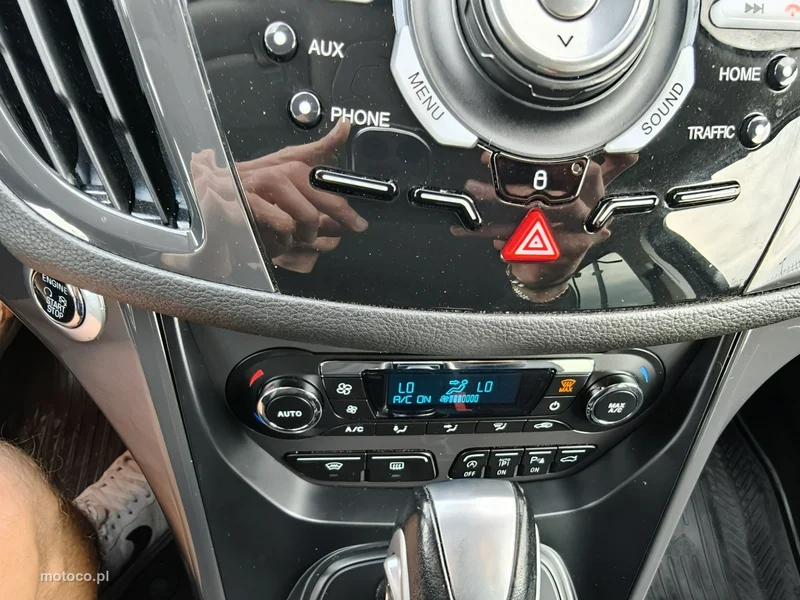 Ford Kuga II 34
