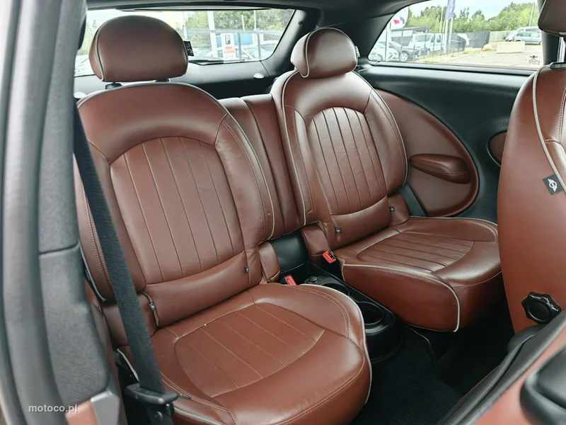 MINI Paceman 16
