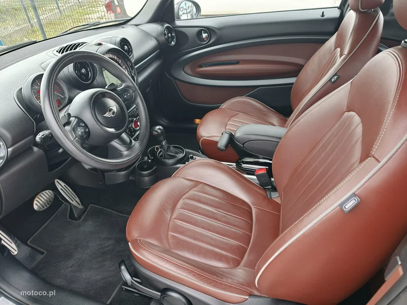 MINI Paceman 22