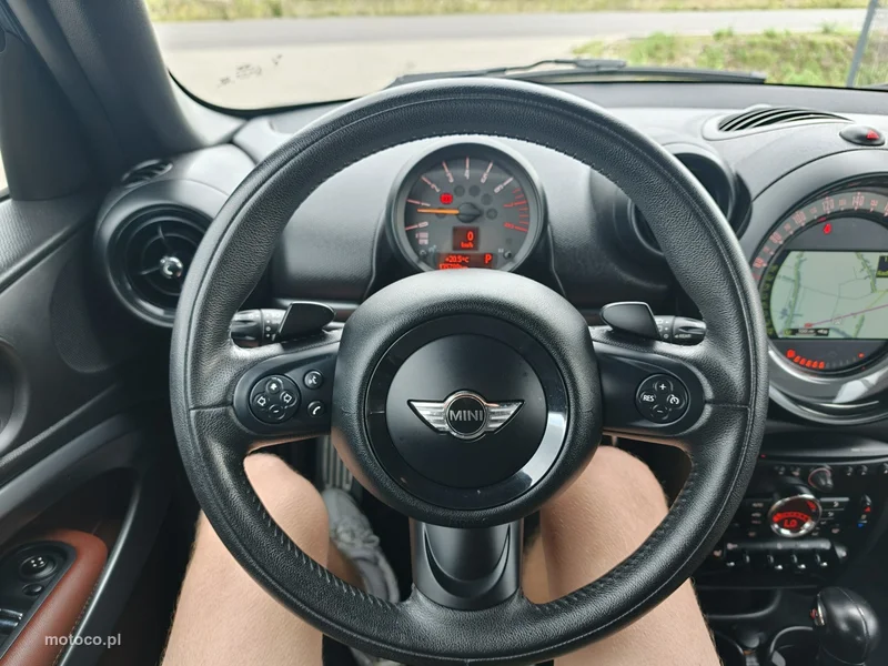 MINI Paceman 24