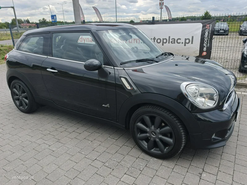 MINI Paceman 8